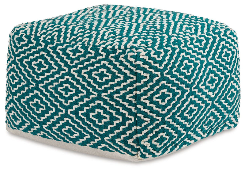 Brynnsen - Pouf - JaxCo Furniture