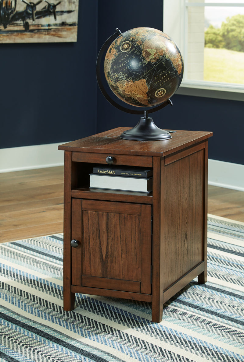 Treytown - Chair Side End Table - JaxCo Furniture