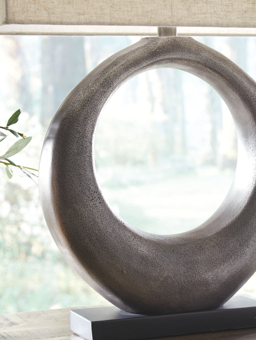 Saria - Antique Silver Finish - Metal Table Lamp - JaxCo Furniture