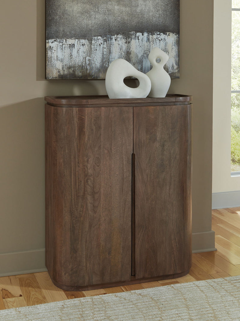 Landermont - Medium Brown - Bar Cabinet - JaxCo Furniture
