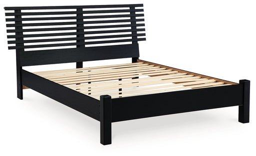 Danziar - Slat Panel Bed With Low Footboard - JaxCo Furniture