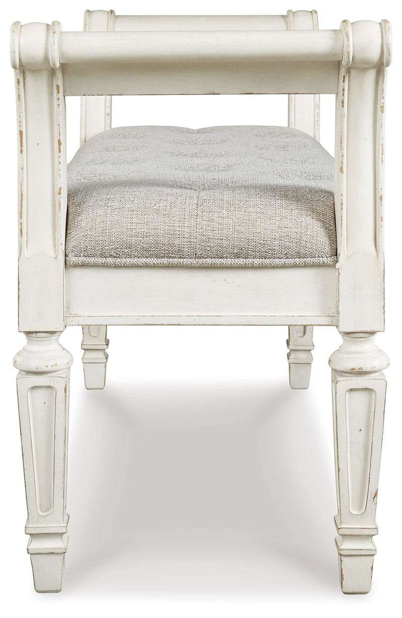 Realyn - Antique White - Accent Bench - JaxCo Furniture