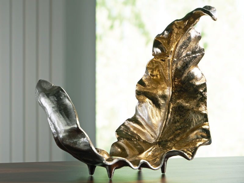 Darinsen - Gold / Silver Finish - Sculpture - JaxCo Furniture
