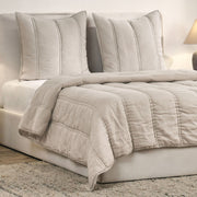 Rowen - Quilt Set - JaxCo Furniture