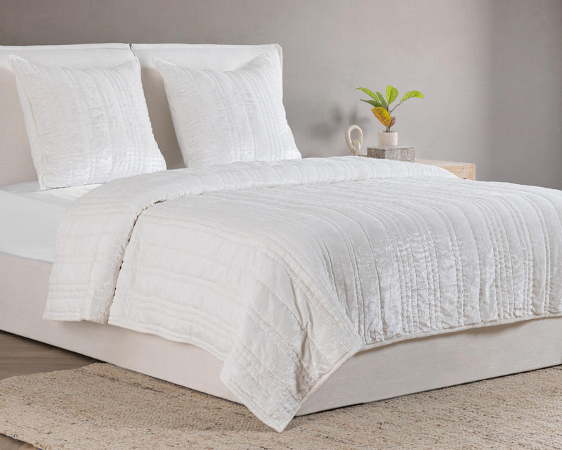 Seville - Quilt Set - JaxCo Furniture