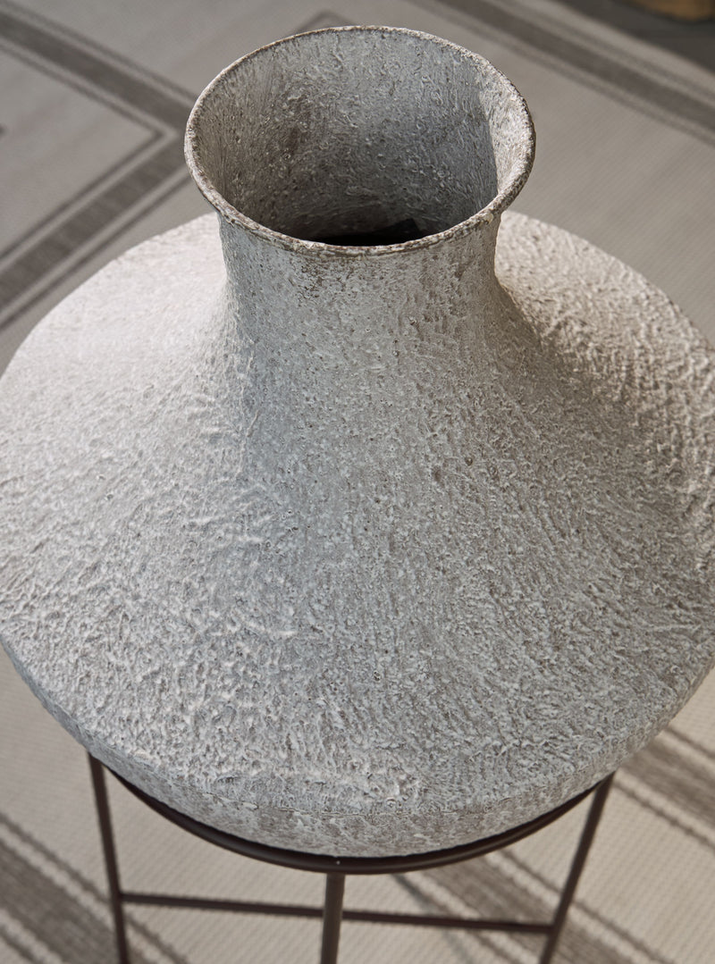 Estonbank - Vase - JaxCo Furniture