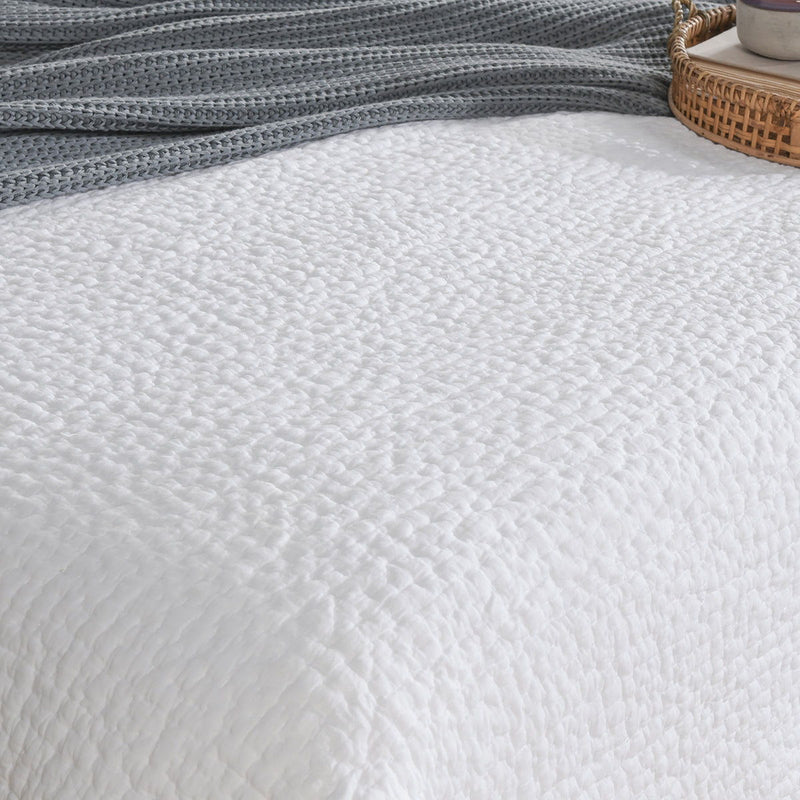 Danica - Quilt - JaxCo Furniture