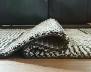 Kurtmen - Rug - JaxCo Furniture