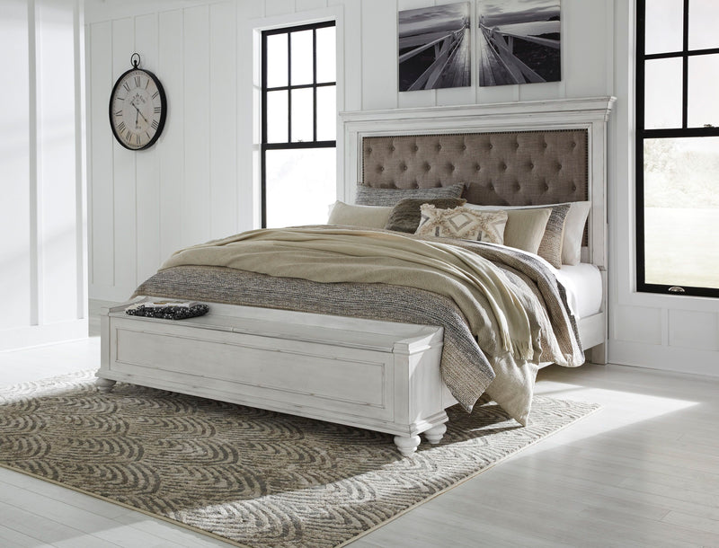 Kanwyn - Upholstered Panel Bed - JaxCo Furniture