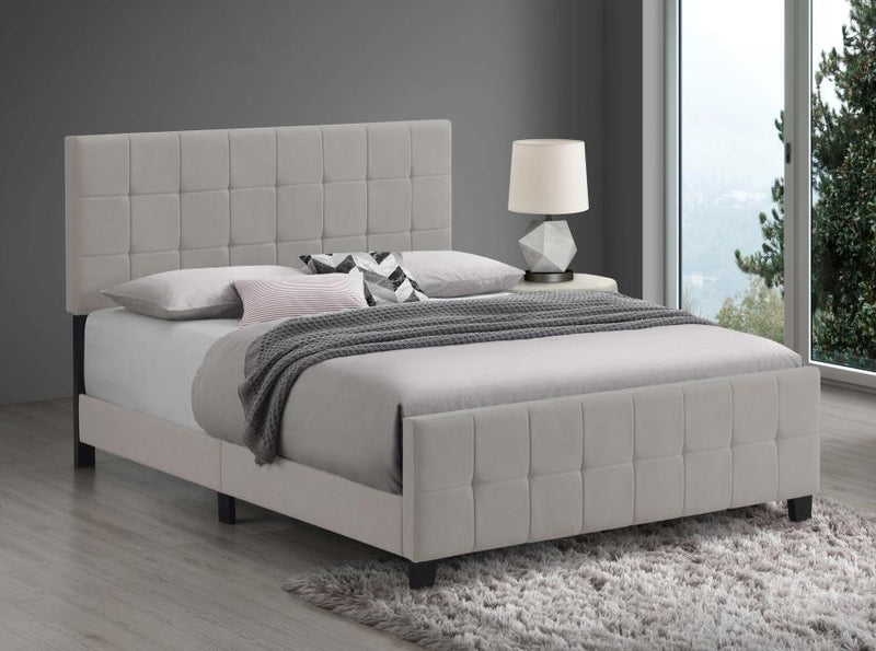 Fairfield - Upholstered Panel Bed - JaxCo Furniture