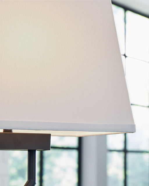 Brookthrone - Black - Metal Table Lamp (Set of 2) - JaxCo Furniture