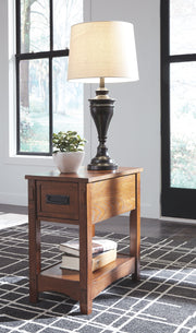 Breegin - Brown - Chair Side End Table - 1 Drawer - JaxCo Furniture