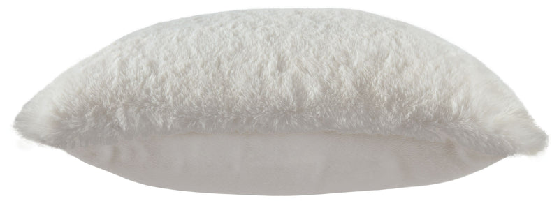 Gariland - Faux Fur Pillow - JaxCo Furniture