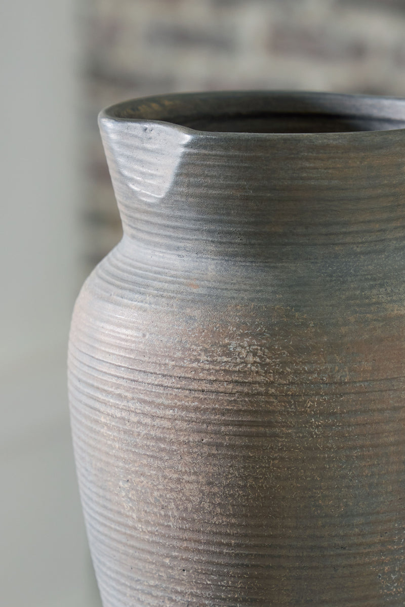 Brickmen - Vase - JaxCo Furniture