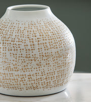 Vinburn - Accessory Set (Set of 5) - JaxCo Furniture