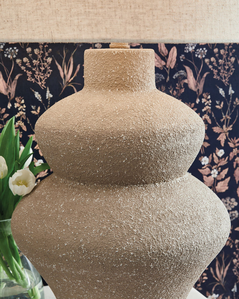 Jossleigh - Beige - Metal Table Lamp - JaxCo Furniture