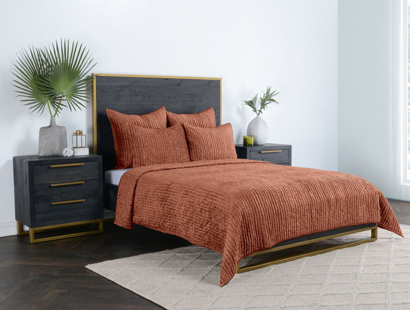 Bari - Velvet Quilt - JaxCo Furniture