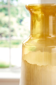 Wynburg - Vase - JaxCo Furniture