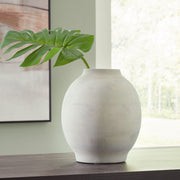 Clayson - Vase - JaxCo Furniture