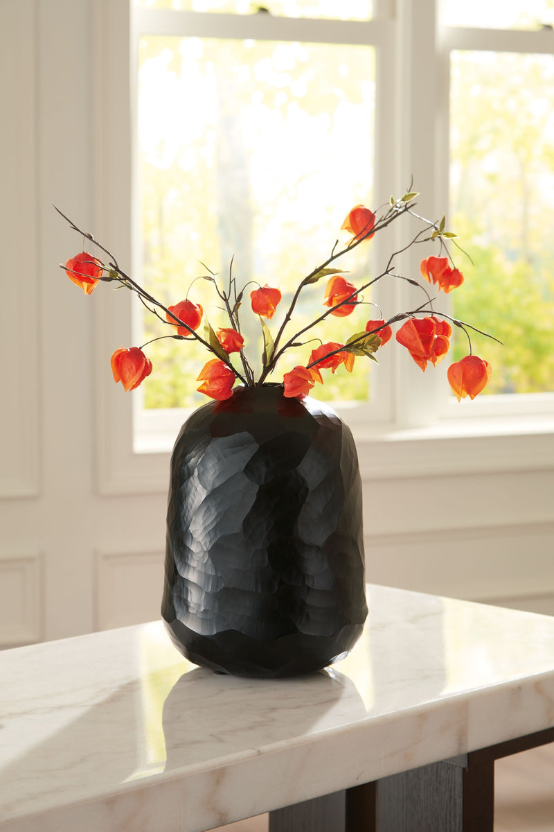 Ryanford - Vase - JaxCo Furniture