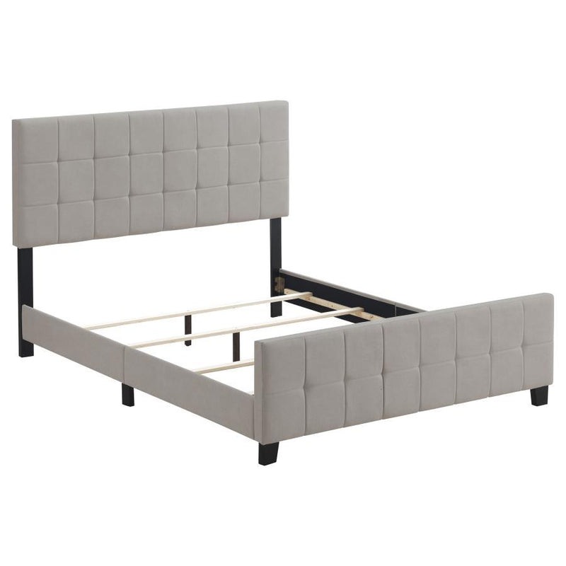 Fairfield - Upholstered Panel Bed - JaxCo Furniture
