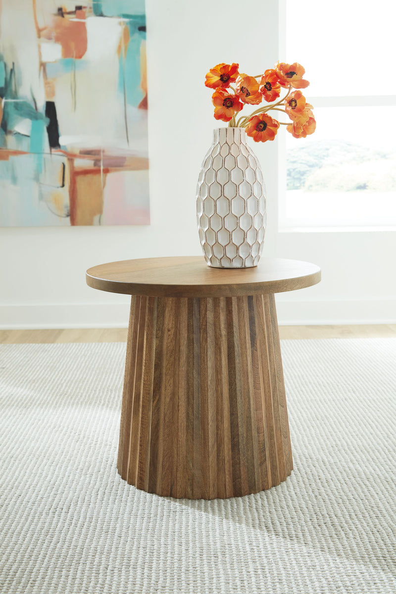 Ceilby - Accent Table - JaxCo Furniture