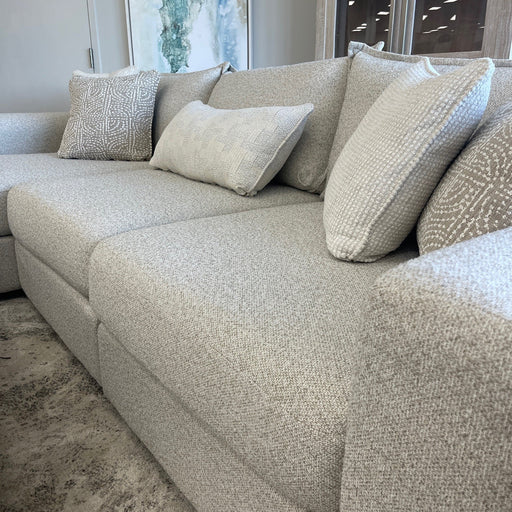 7004S3 Hogan Cotton Sectional - JaxCo Furniture