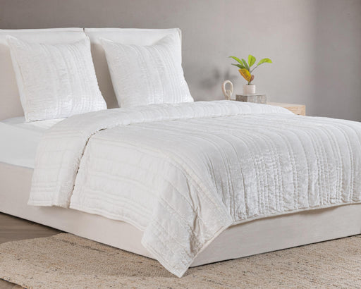 Seville - Quilt Set - JaxCo Furniture