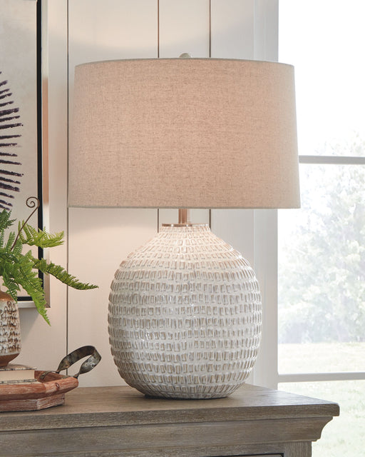 Jamon - Beige - Ceramic Table Lamp - JaxCo Furniture