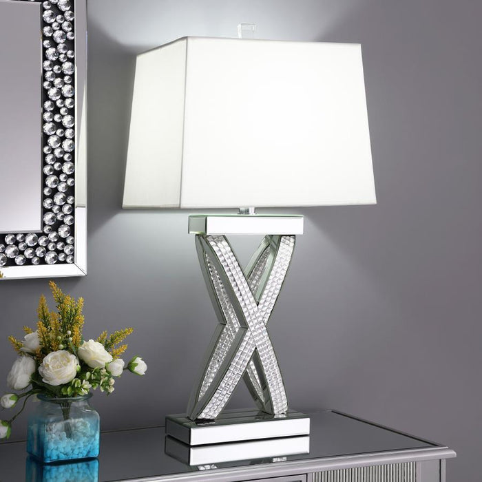 Dominick - Tapered Mirrored Acrylic Table Lamp - Silver - JaxCo Furniture