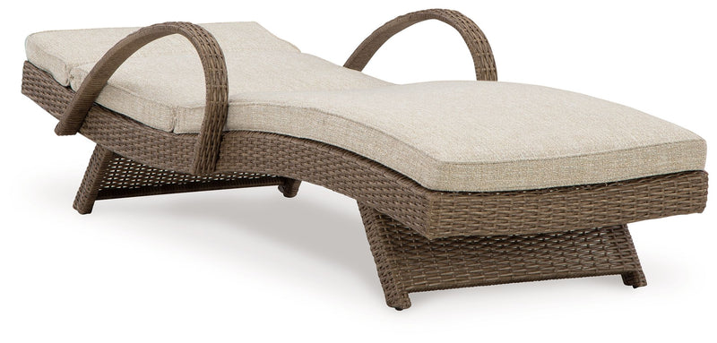 Beachcroft - Beige - Chaise Lounge With Cushion - JaxCo Furniture