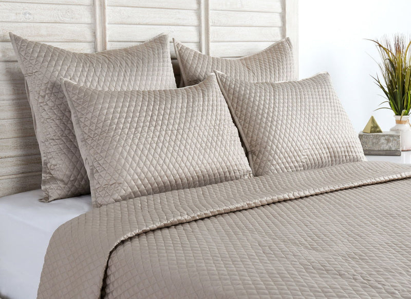 Diamond - Quilt Set - JaxCo Furniture