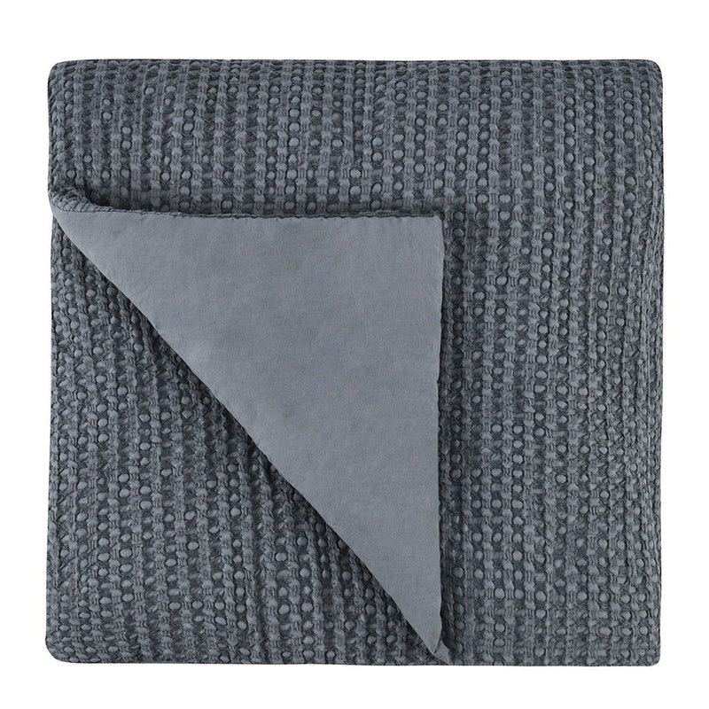 Colmar - Quilt - JaxCo Furniture