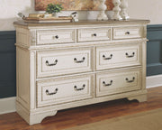 Realyn - Dresser, Mirror - JaxCo Furniture