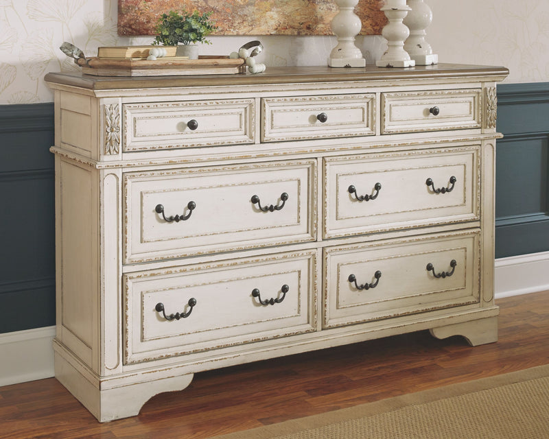 Realyn - Dresser, Mirror - JaxCo Furniture