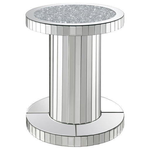 Dorielle - Round Mirrored Acrylic Crystal Side Table - Silver - JaxCo Furniture