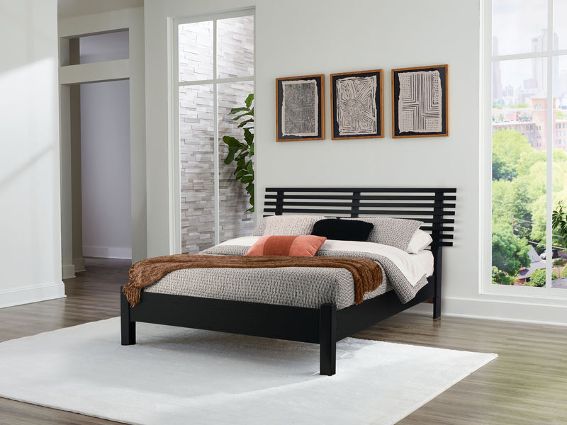 Danziar - Slat Panel Bed With Low Footboard - JaxCo Furniture