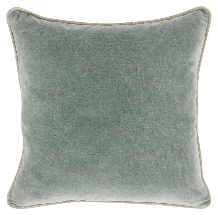 Heirloom Velvet - SLD Pillow - JaxCo Furniture