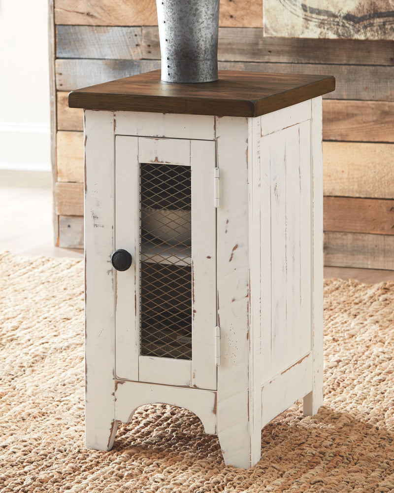 Wystfield - White / Brown - Chair Side End Table - JaxCo Furniture