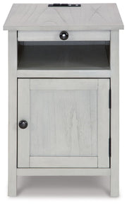 Treytown - Chair Side End Table - JaxCo Furniture