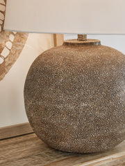 Neavesboro - Antique Brown / White - Metal Table Lamp - JaxCo Furniture