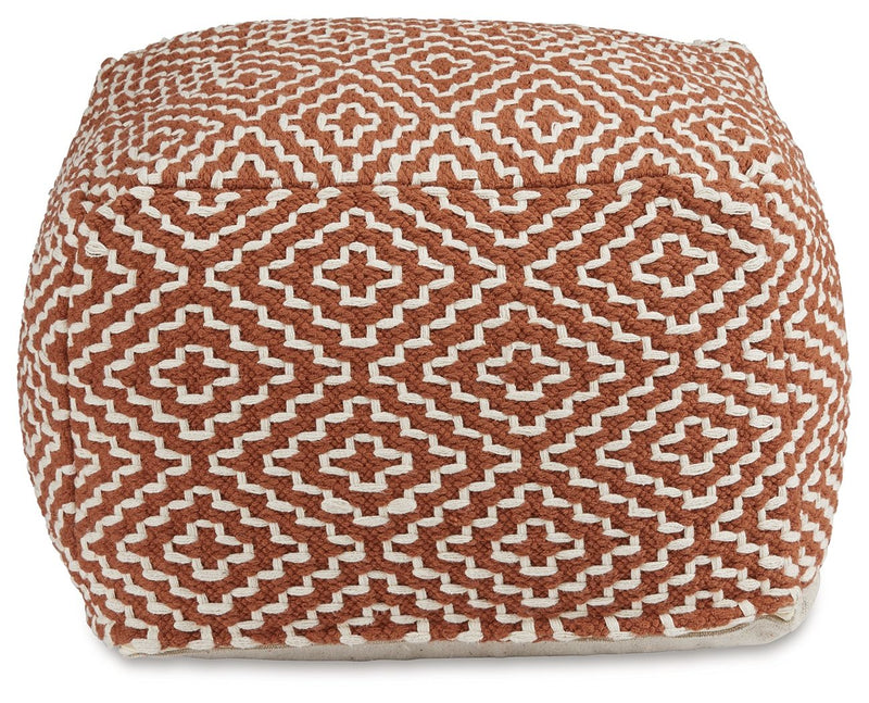 Brynnsen - Pouf - JaxCo Furniture