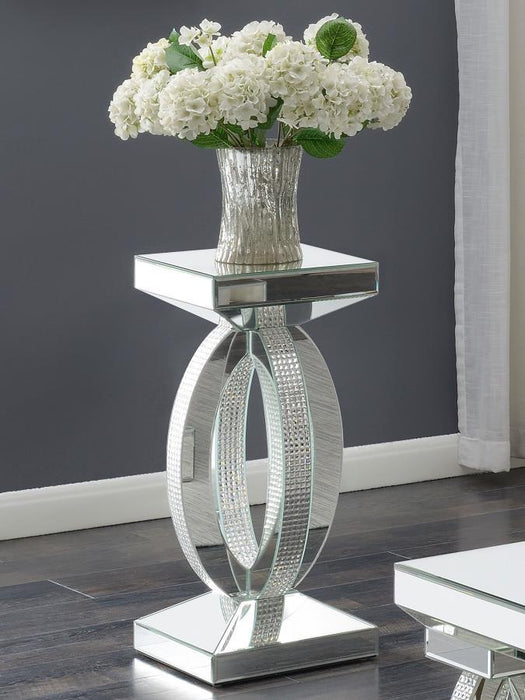 Amalia - Square Mirrored Acrylic Crystal Side End Table - Silver - JaxCo Furniture