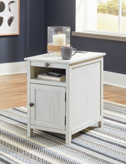 Treytown - Chair Side End Table - JaxCo Furniture