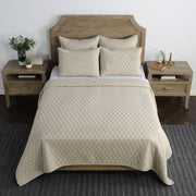 Lana - Quilt Set - JaxCo Furniture