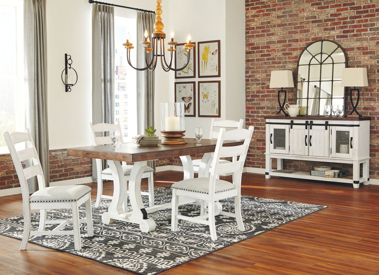 Cottage Style Dining Room Table